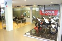 Two Benelli motorcycles at the Benelli Bangkok showroom, more about the new Benelli dealer in Bangkok can be found here [story:Benelli-opens-its-first-store-Thailand Benelli opens its first ‘Flagship store’ in Thailand]